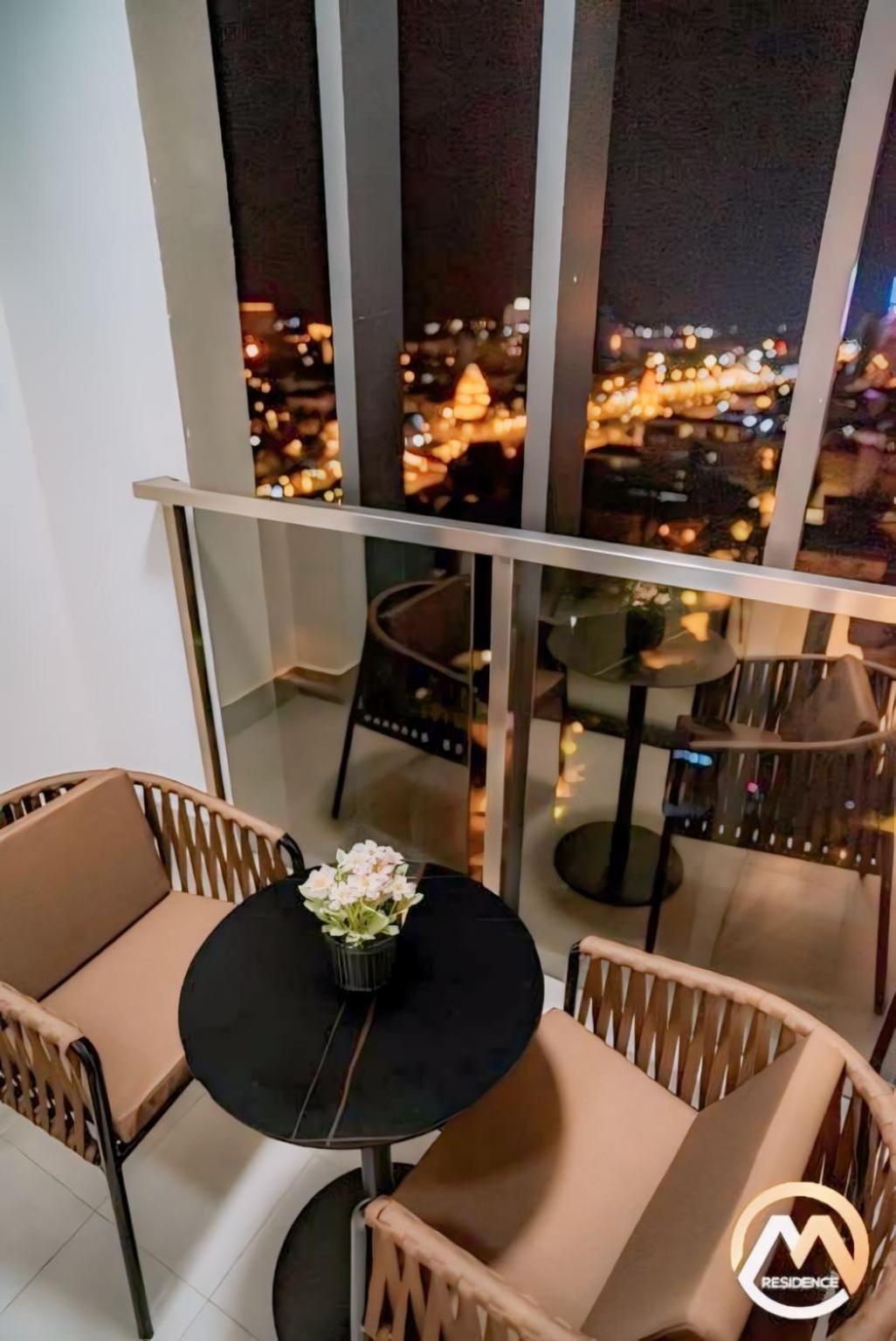 Hotel Serviced Condo Unique Infinity Pool With Mekong River View Phnom Pen Exterior foto